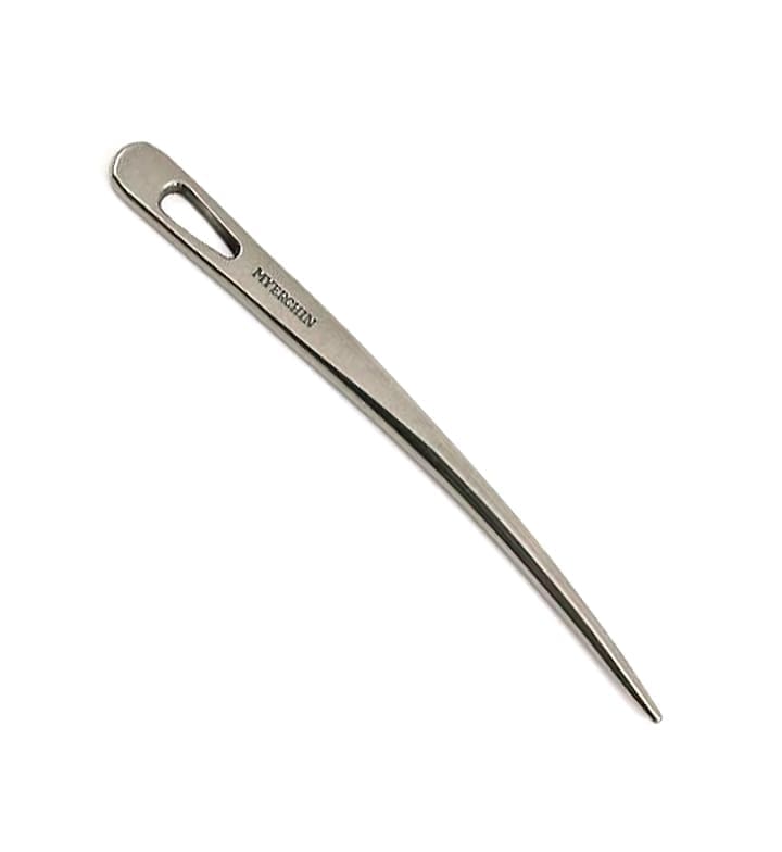 Myerchin stainless steel needle for rigging.